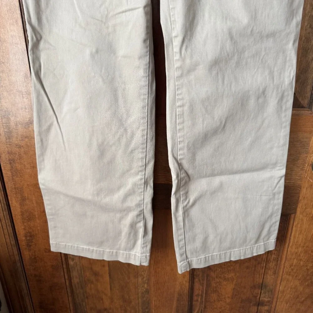 Dockers pants khaki